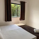 Ape Pavimento Superior Com 3 Quartos Com Ar Condicionado, Varanda E Suite Com Vista Para A Piscina E Internet Privativa, A Poucos Metros Da Praia De Taperapua. Residencial Jardins De Taperapua, Condominio Com Piscina, 2 Vagas De Garagem E Area Gourme