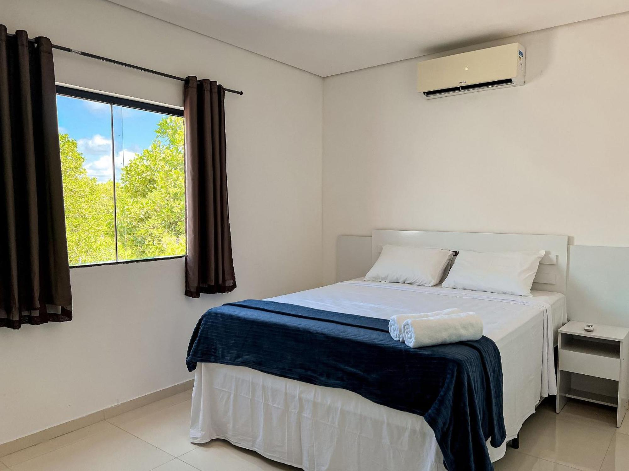 Taperapua Beachside Retreat: Poolside With Ocean-view Balcony Casa de férias *