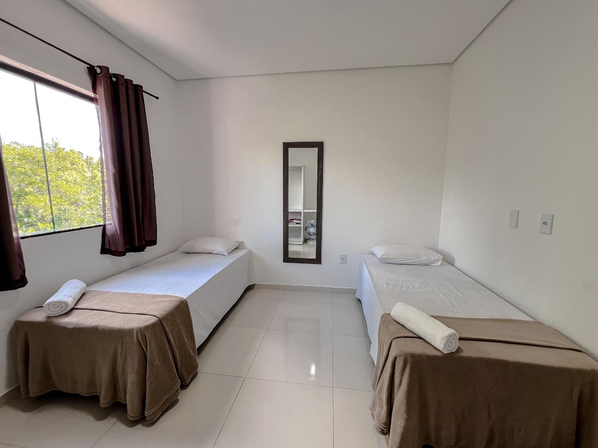 Taperapua Beachside Retreat: Poolside With Ocean-view Balcony Casa de férias *
