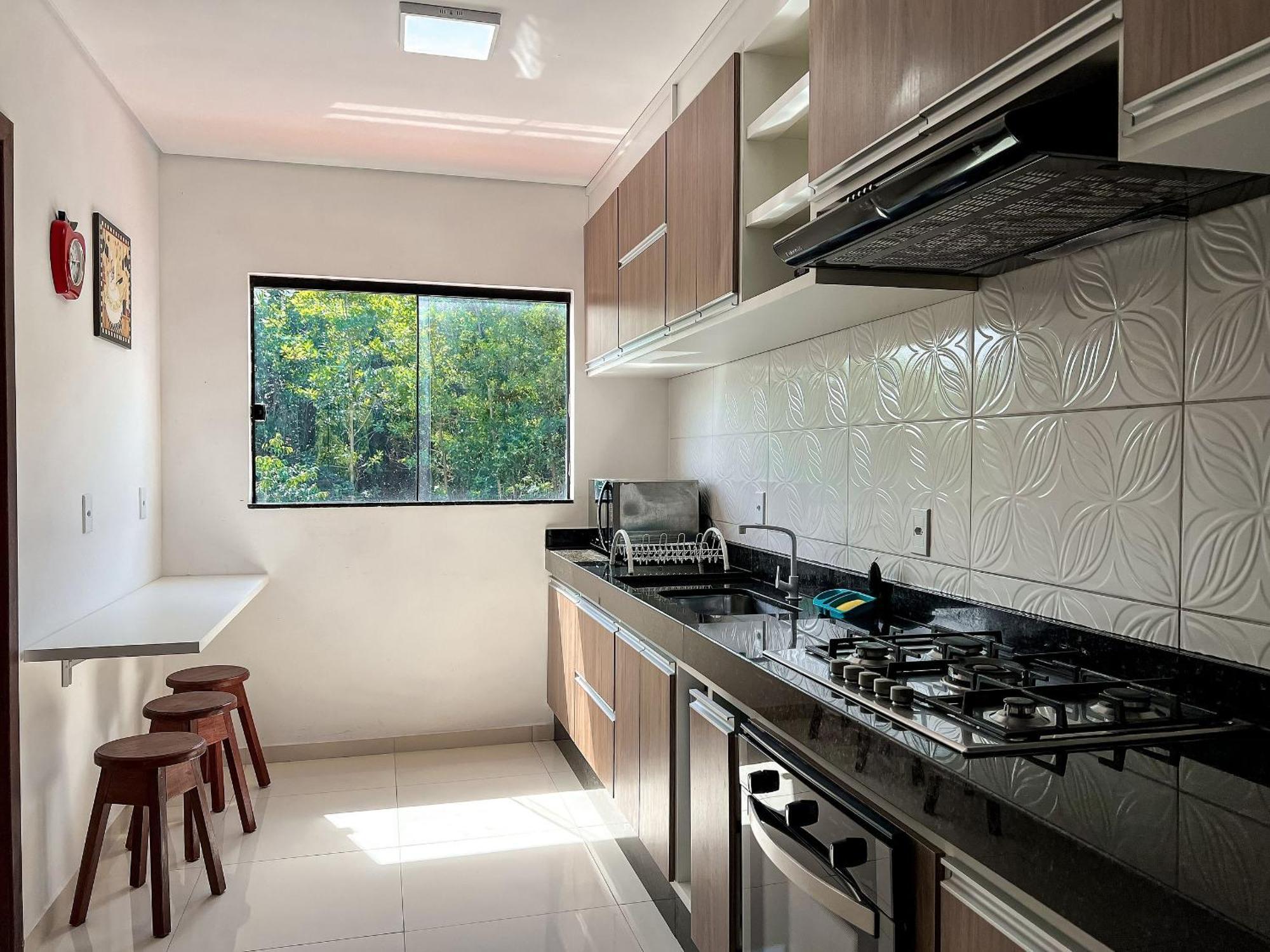 Holiday home Taperapua Beachside Retreat: Poolside With Ocean-view Balcony Porto Seguro
