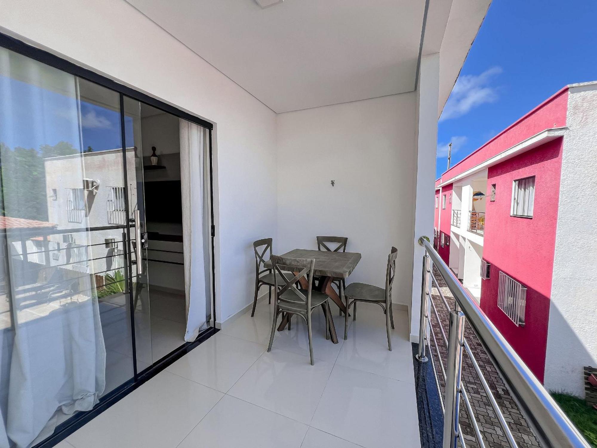 Holiday home Taperapua Beachside Retreat: Poolside With Ocean-view Balcony
