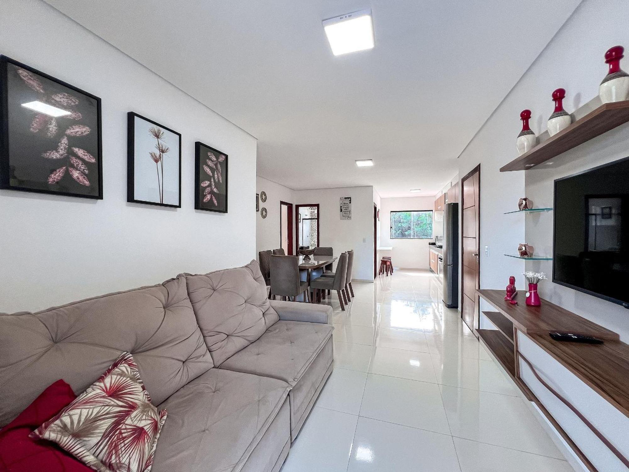 Holiday home Taperapua Beachside Retreat: Poolside With Ocean-view Balcony *
