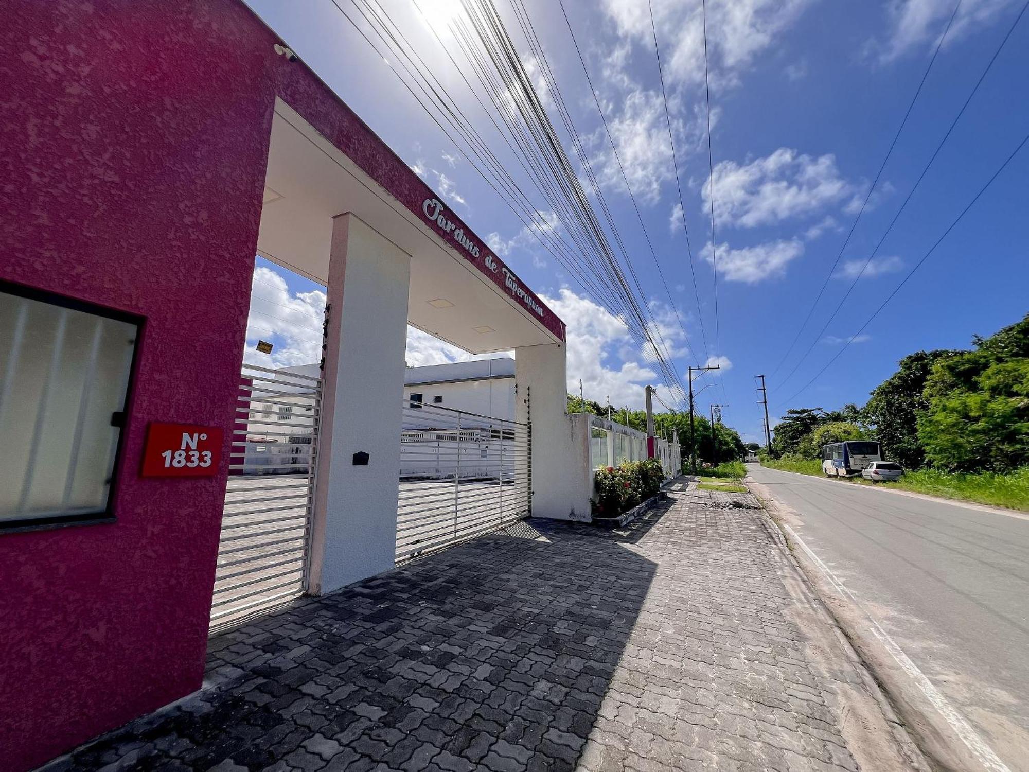 Holiday home Taperapua Beachside Retreat: Poolside With Ocean-view Balcony Porto Seguro